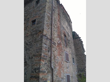 Quadrilocale in Vendita a Subbiano, zona Centro storico, 58'000€, 80 m²