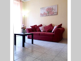 Casa Indipendente in Affitto a San Nicandro Garganico, zona Centro Storico, 500€, 70 m², arredato