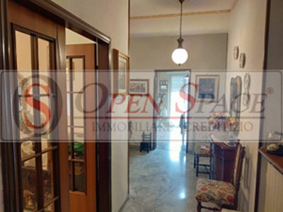 Appartamento in Vendita a Cosenza, zona CITTA' 2000, 119'000€, 160 m²