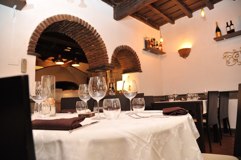 Immobile commerciale in Vendita a Roma, zona CENTRO STORICO, 800'000€, 250 m², arredato