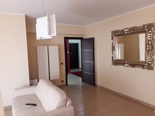 Appartamento in Vendita a Lamezia Terme, zona Nicastro, 145'000€, 130 m²