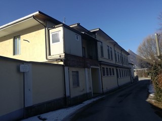 Immobile commerciale in Vendita a Avigliana, zona industriale, 290'000€, 650 m²