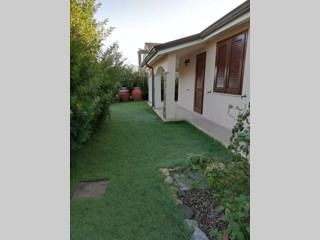 Villa bifamiliare in Vendita a Castiadas, zona Olia Speciosa , 160'000€, 75 m², arredato