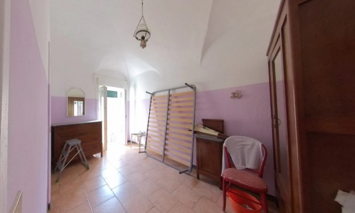 Bilocale in Vendita a Pontedassio, zona centro, 35'000€, 28 m²