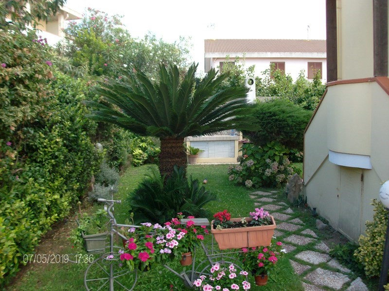 Villetta a schiera in Vendita a Porto Torres, zona centrale, 290'000€, 250 m², con Box