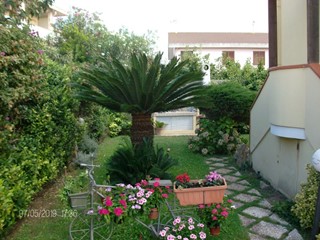 Villetta a schiera in Vendita a Porto Torres, zona centrale, 290'000€, 250 m², con Box