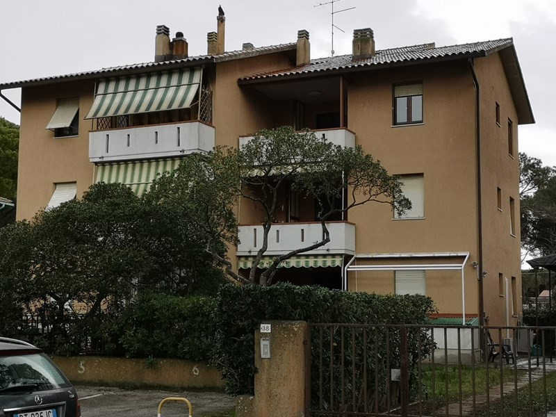 Trilocale in Vendita a Grosseto, zona Marina di Grosseto , 245'000€, 73 m²