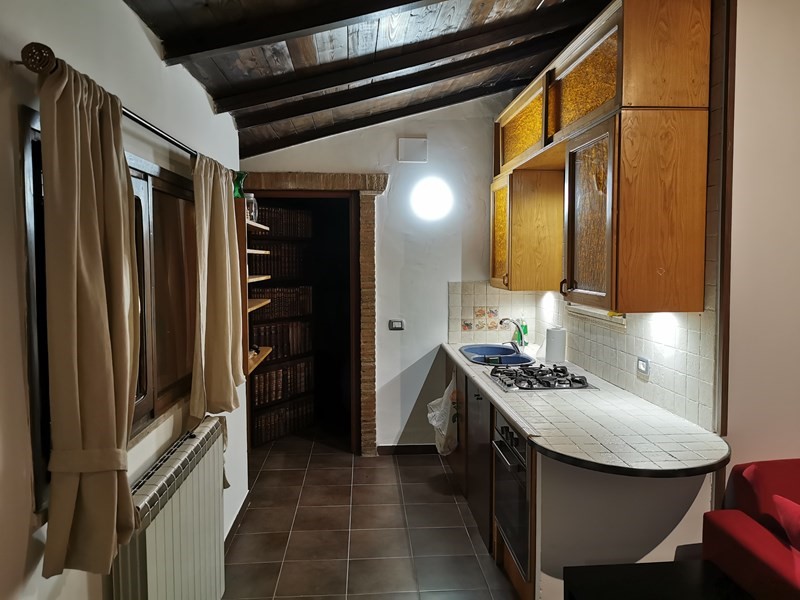 Rustico in Affitto a Roma, zona Trigoria , 40 m², arredato, con Box