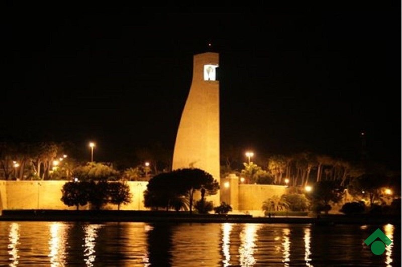 Trilocale in Vendita a Brindisi, zona Casale, 175'000€, 143 m²