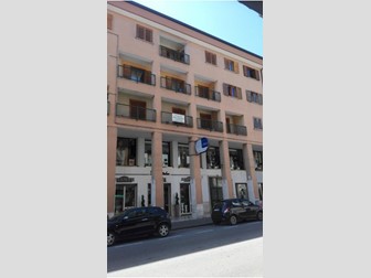 Trilocale in Vendita a Atripalda, zona centro, 145'000€, 115 m²