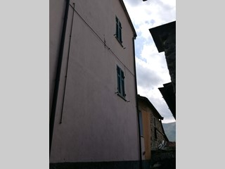 Trilocale in Vendita a Aurigo, 50'000€, 80 m²