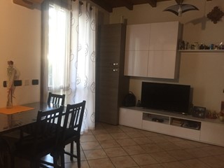 Casa Indipendente in Vendita a Capriate San Gervasio, 115'000€, 60 m²