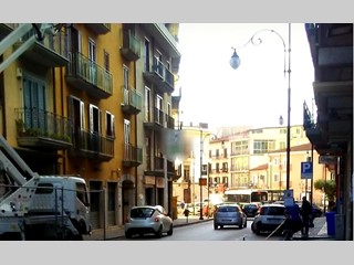 Negozio in Affitto a Atripalda, zona via roma, 800€, 82 m²