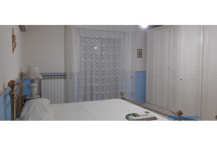 Villa bifamiliare in Affitto a Bacoli, zona cuma, 900€, 100 m², arredato, con Box