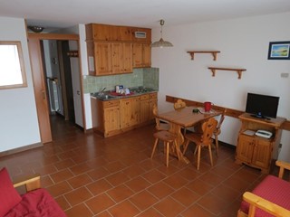 Casa Indipendente in Vendita a Valtournenche, zona Cervinia, 12'000&euro;, arredato