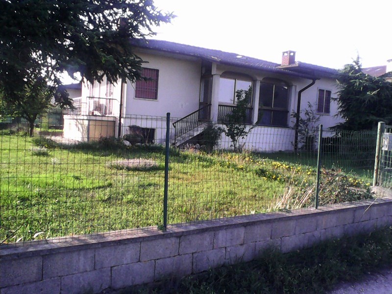Villa in Vendita a Sona, zona valle di sona, 280'000€, 100 m², arredato