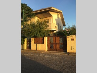 Casa Indipendente in Vendita a San Giovanni Suergiu, zona Centro, 155€, 120 m²