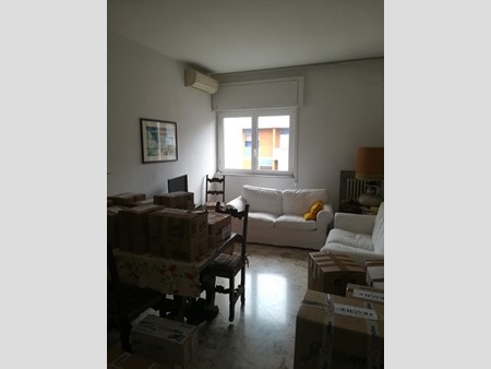Quadrilocale in Affitto a Bari, zona policlinico, 250€, 110 m², arredato