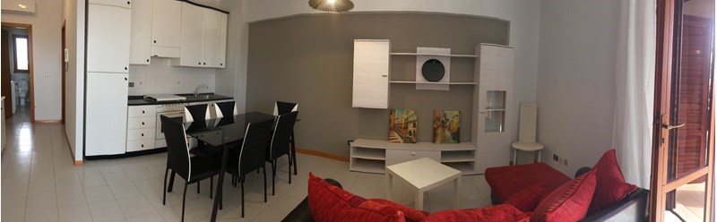 Bilocale in Affitto a Acireale, zona Capomulini, 450€, 60 m², arredato