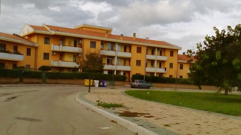 Trilocale in Vendita a Termoli, zona COLLE MACCHIUZZO, 105'000€, 80 m²