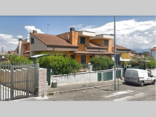 Villa in Vendita a Roma, zona borghesiana, 245'000€, 165 m², arredato