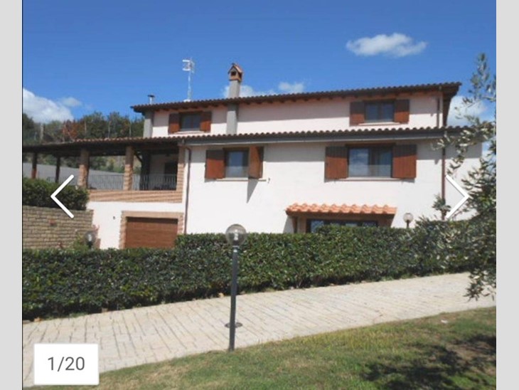 Villa in Vendita a Civitavecchia, zona Campo dell oro, 550'000€, 250 m², con Box