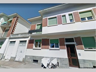 Quadrilocale in Vendita a Asti, zona San Fedele, 110'000&euro;, 78 m²