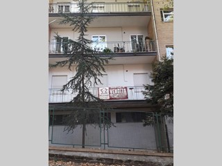Trilocale in Vendita a Avellino, zona via due principati, 160'000&euro;, 125 m², con Box