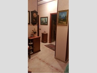 Appartamento in Vendita a Vibo Valentia, zona Periferica, 120€, 160 m²