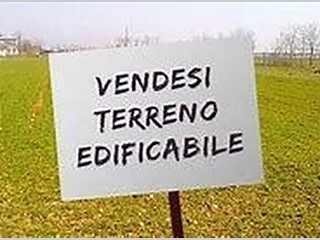 Terreno edificabile in Vendita a Novedrate, zona CENTRALE, 110'000€, 500 m²