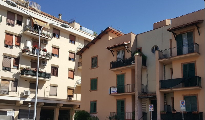 Appartamento in Vendita a Grottaferrata, zona centralissima, 210'000€, 85 m²