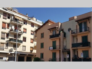 Appartamento in Vendita a Grottaferrata, zona centralissima, 210'000€, 85 m²