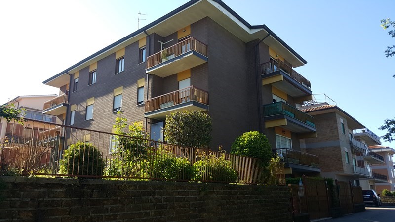 Appartamento in Vendita a Rocca Priora, zona centrale, 159'000€