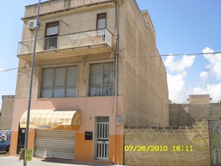 Appartamento in Vendita a Mazara del Vallo, zona prima periferia, 111'111€, 200 m², arredato