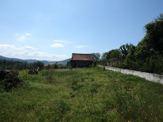 Rustico in Vendita a Castel Madama, zona strada vicinale della puzzella, 28'000€, 2000 m²