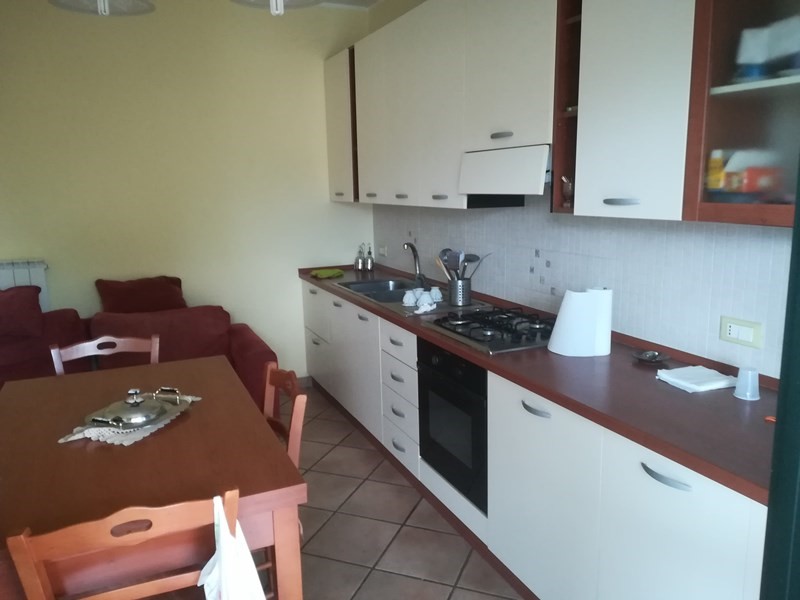 Quadrilocale in Affitto a Satriano, 450€, 110 m², arredato