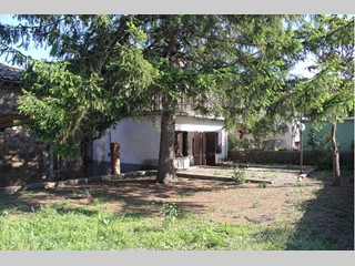 Casa Indipendente in Vendita a Viterbo, zona Grotte Santo Stefano (viterbo), 69'000€, 117 m²