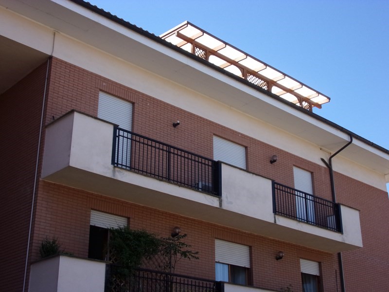 Appartamento in Vendita a Viterbo, zona buon pastore, 175'000€, 85 m², arredato