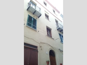 Bilocale in Vendita a Alghero, zona Centro Storico, 80'000€, 45 m²