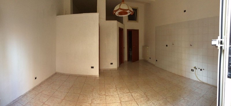 Bilocale in Vendita a Foggia, 75'000€, 64 m²