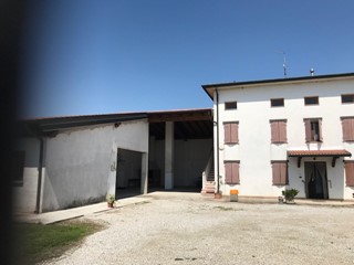 Casa Indipendente in Vendita a Grisignano di Zocco, 300'000€, 300 m²