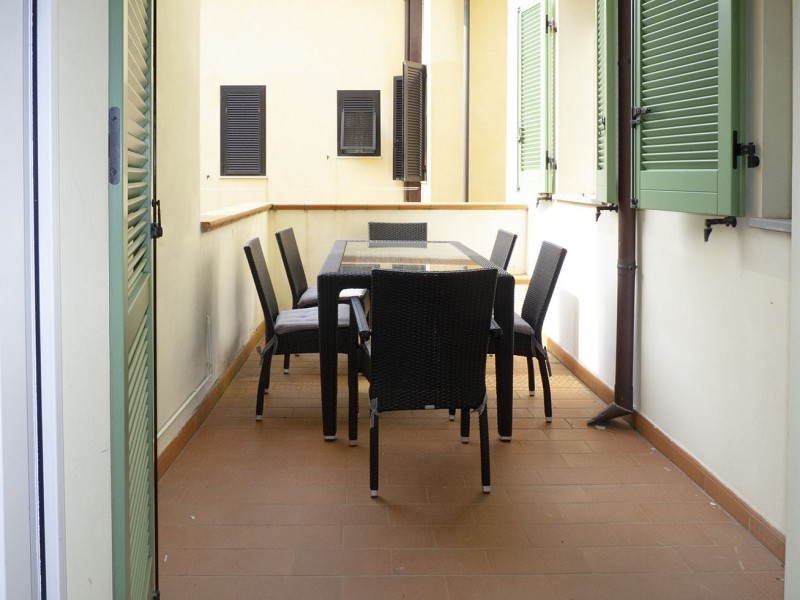 Appartamento in Vendita a Camaiore, zona Lido di Camaiore, 370'000&euro;, 80 m², arredato