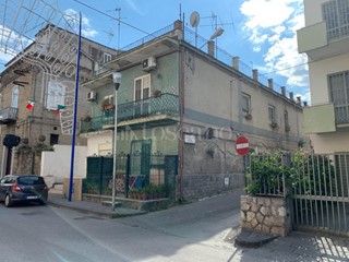 Appartamento in Vendita a Aversa, zona CENTRO, 285'000€, 180 m²