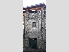 Rustico in Vendita a Ono San Pietro, 50'000€, 409 m², con Box
