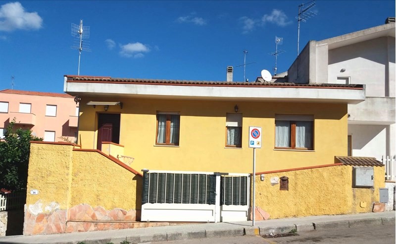 Casa Indipendente in Vendita a Sassari, zona Li Punti, 118'000€, 85 m²