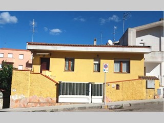 Casa Indipendente in Vendita a Sassari, zona Li Punti, 118'000€, 85 m²