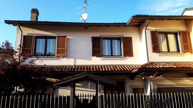 Casa Indipendente in Vendita a Sant'Angelo Lodigiano, zona centro, 185'000€, 155 m²