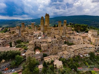 Negozio in Vendita a San Gimignano, 2'500'000€, 400 m²
