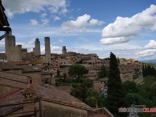 Appartamento in Vendita a San Gimignano, 1'040'000&euro;, 203 m²