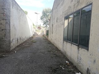 Terreno industriale in Affitto a Calenzano, zona Calenzano., 1'800€, 450 m²
